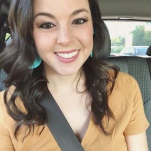 Meet your Posher, Lauren